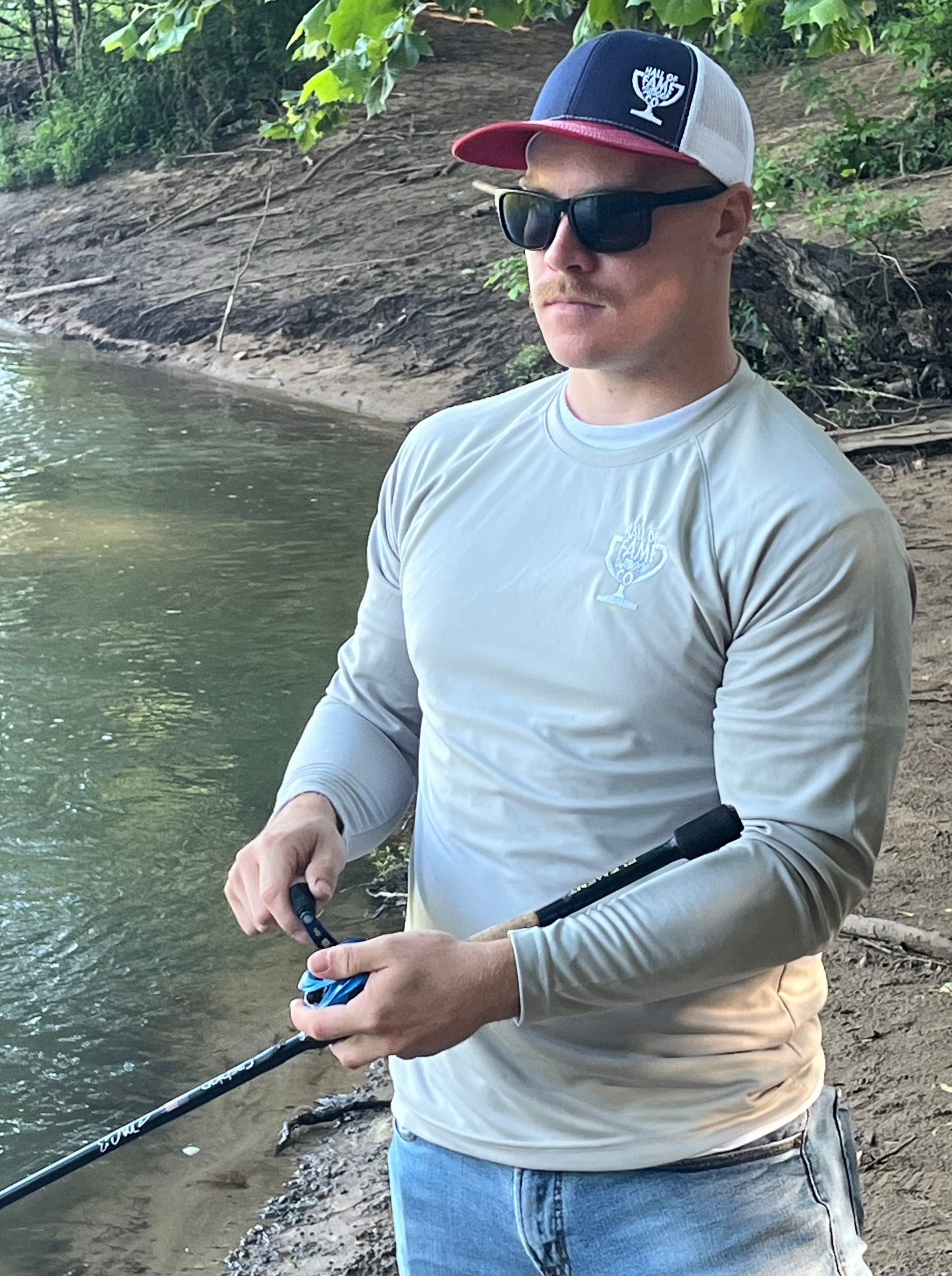 tourney trail shirt. front. gray.